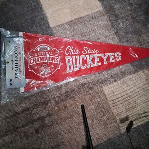 Winning Streak Genuine Wool Blend Pennant Ohio State 2014 Champ 13" x 32"